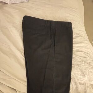 Classic Bermuda short ANN TAYLOR LOFT. MARISA SHORTS NWT. Sz 6       Black khaki